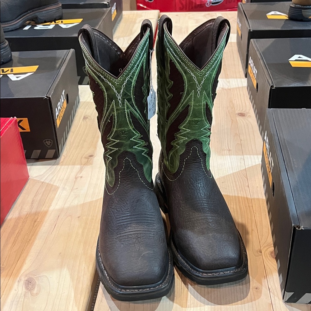 Ariat Men's Dark Brown and Green Cowboy Boots